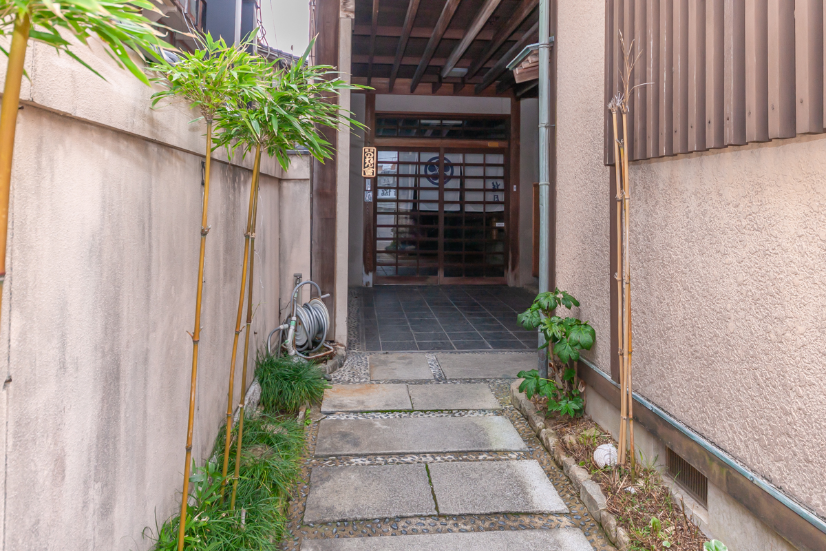 唐津市木綿町 売旅館